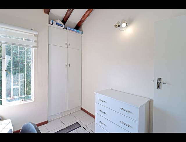 2 BEDROOM APARTMENT FOR SALE IN NORTHGATE